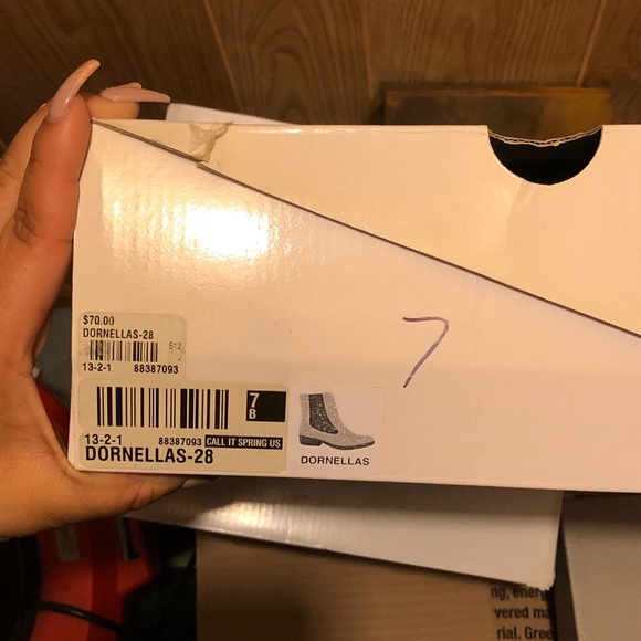 Perfect Spring boots - Picture 2 of 2